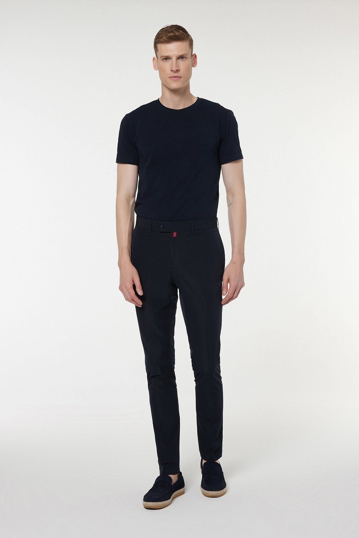 Erkek Lacivert Renk Kumaş Pantolon