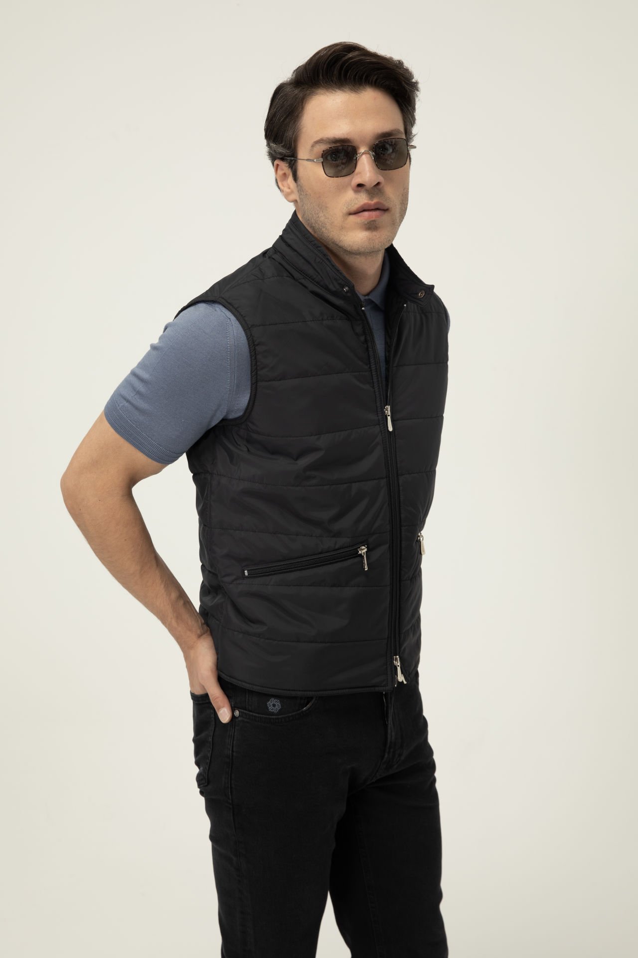 Premium Kapitone Dik Yaka Regular Fit Siyah Erkek Yelek